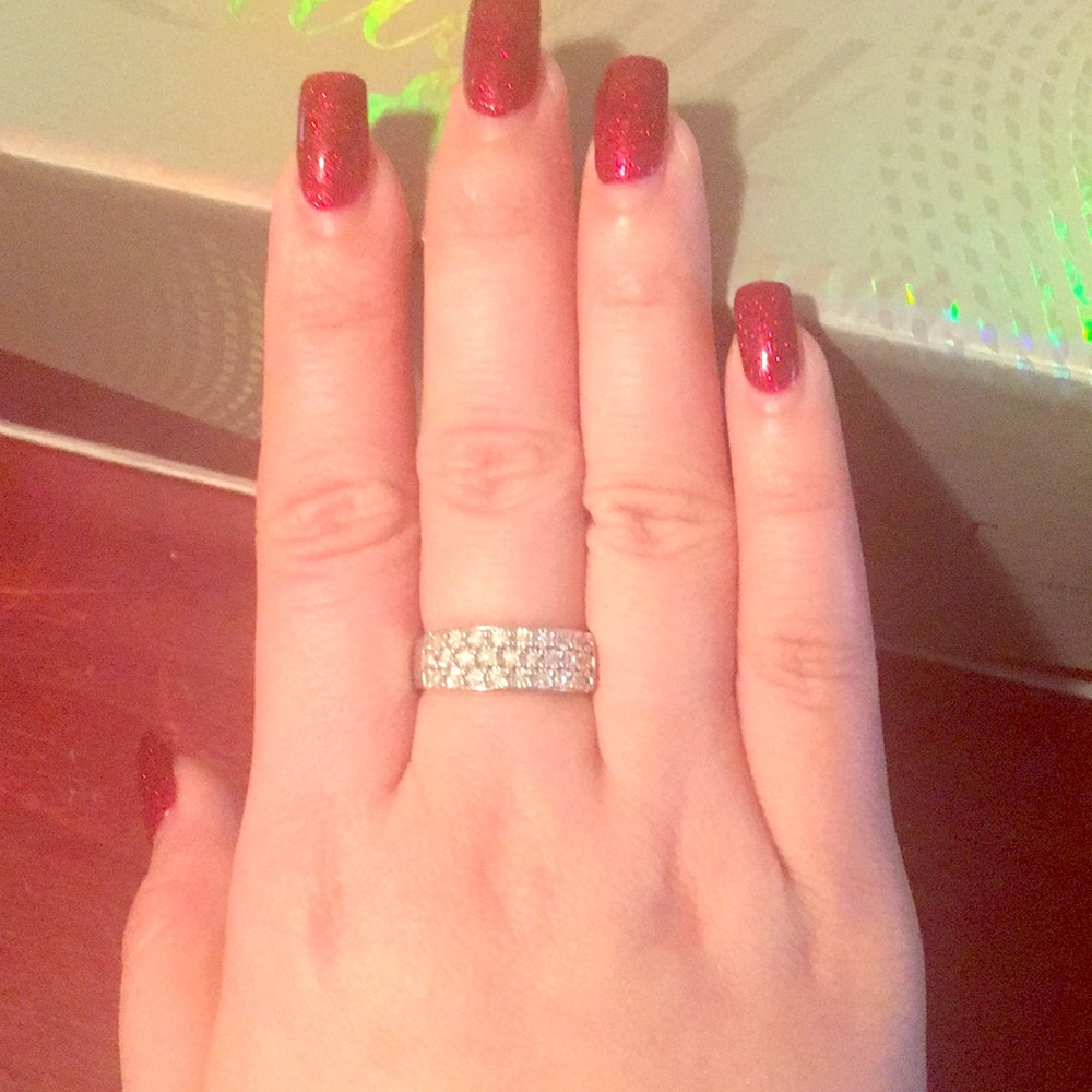 Diamond ring size 6. Sale only Today